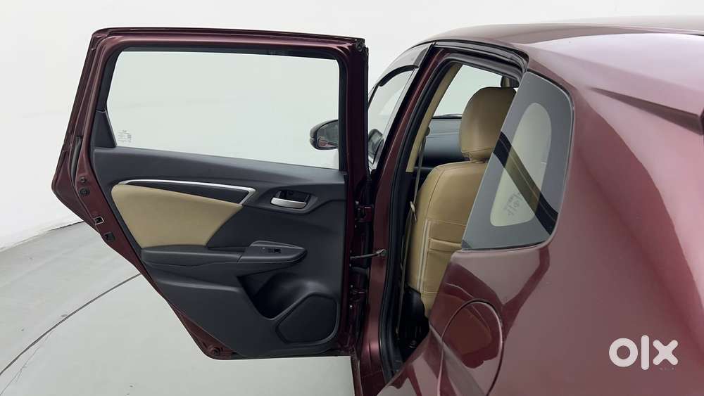 Honda Jazz [2020-2023] 1.2 V I-vtec Mt, 2016, Petrol