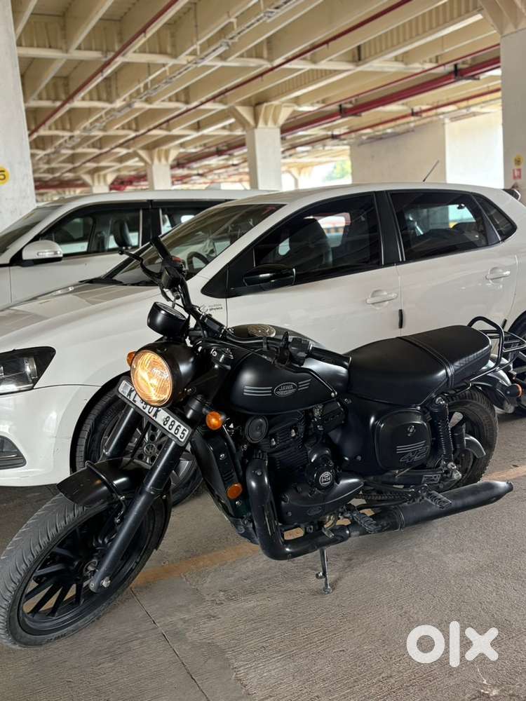 Jawa 42 2023 bike