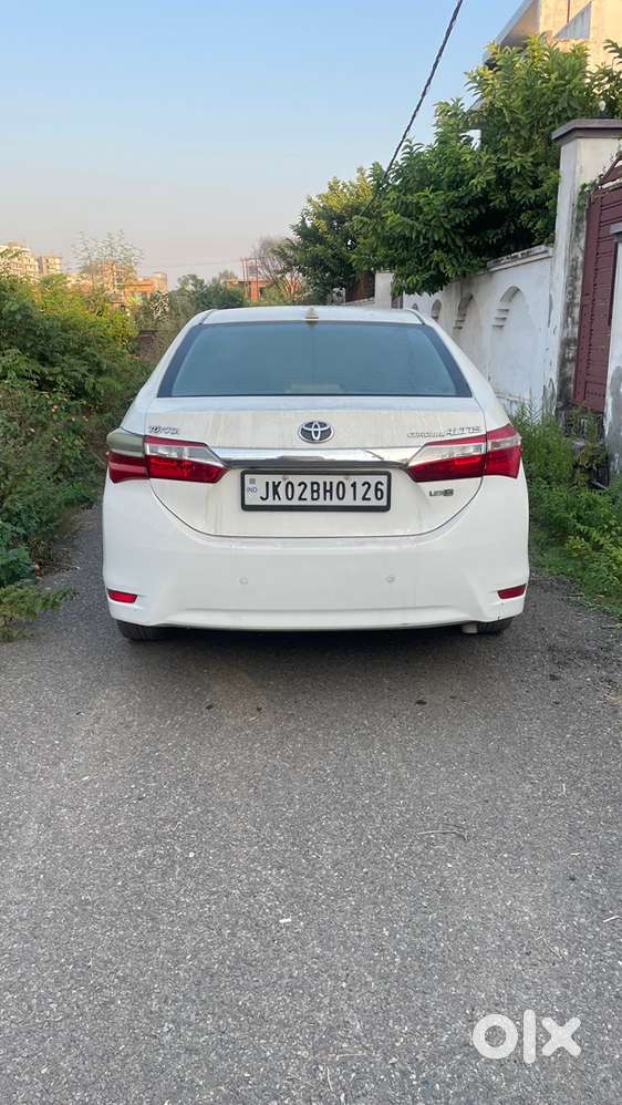 Toyota Corolla Altis 2014 Petrol Good Condition..fixed Price