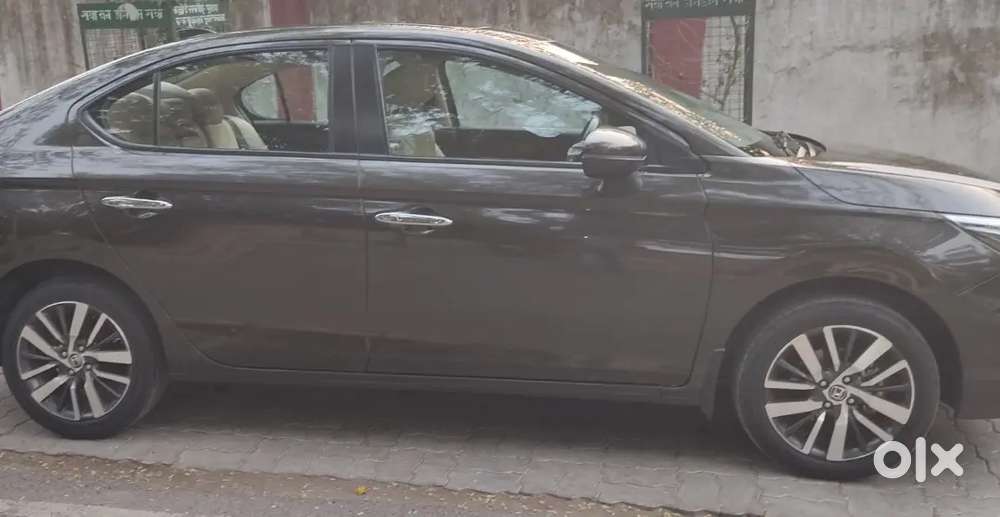 Honda City Zx 2025 Model(automatic)