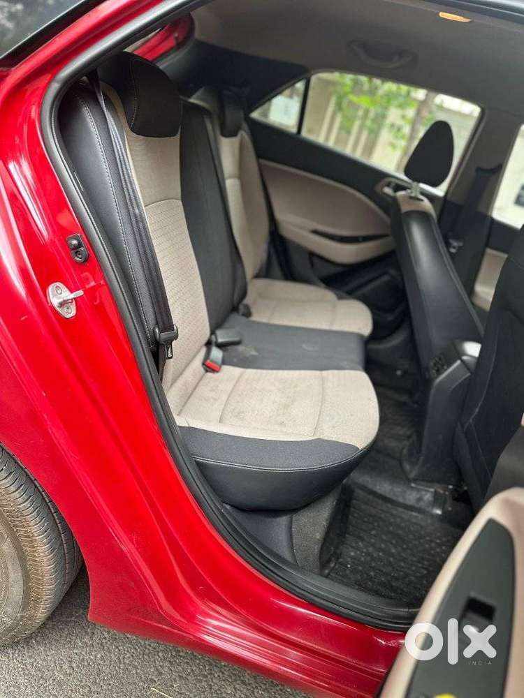 Hyundai Elite I20 Sportz (o) 1.2, 2016, Petrol