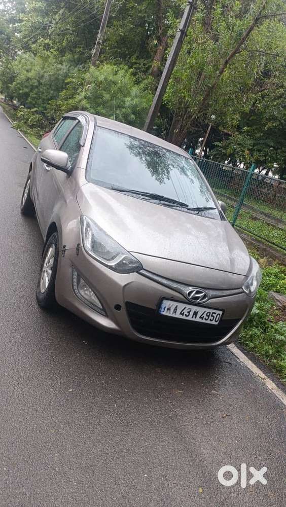 Hyundai I20 Sportz Option 1.4 Crdi, 2013, Diesel