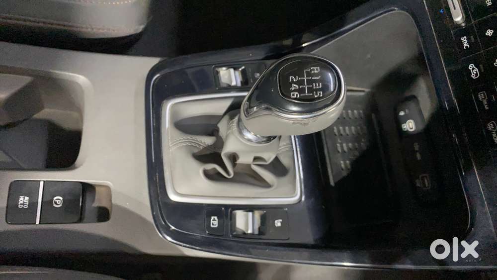 Hyundai Creta 1.5 Sx (o) Ivt Petrol, 2024, Petrol