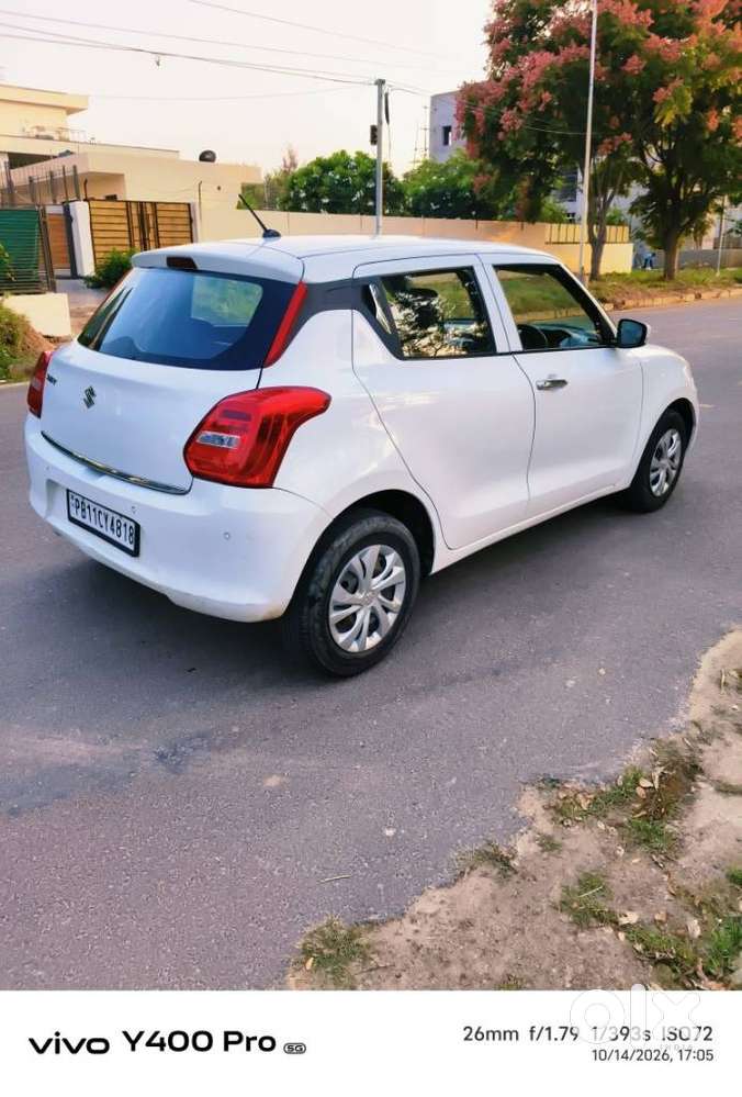 Maruti Suzuki Swift 1.3 Vxi Abs, 2021, Petrol
