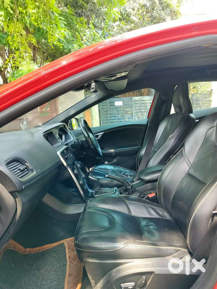 Volvo V40 Cross Country D3, 2017, Diesel