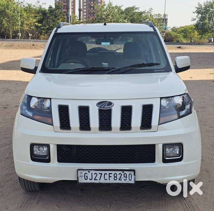 Mahindra Tuv 300 T10, 2019, Diesel