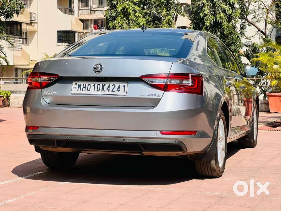 Skoda Superb L&k 1.8 Tsi At, 2019, Petrol