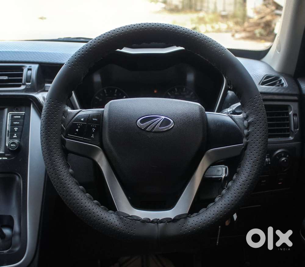 Mahindra Kuv 100 K8 5str, 2019, Petrol