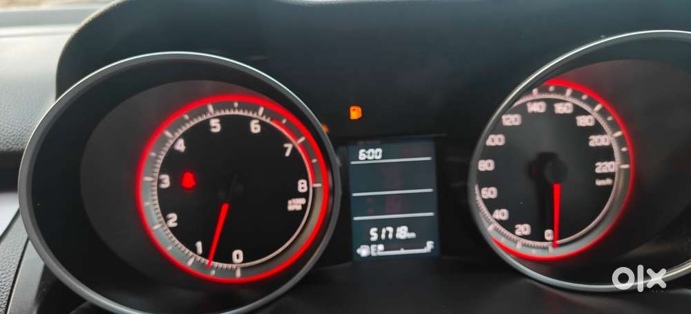 Maruti Suzuki Swift Vvt Vxi, 2022, Petrol