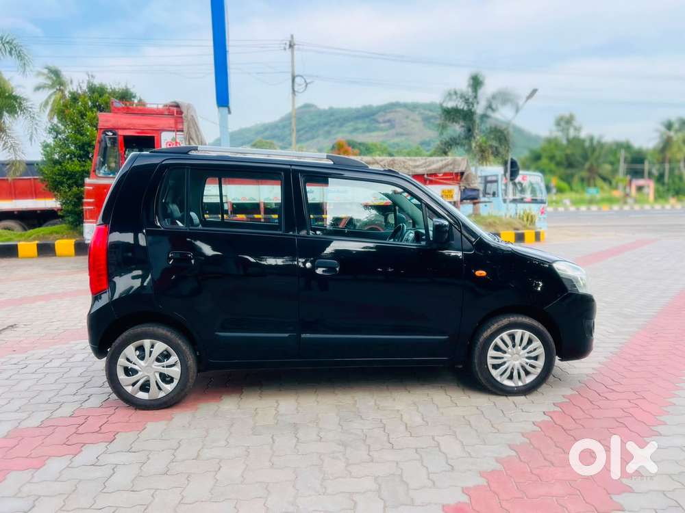 Maruti Suzuki Wagon R Amt Vxi, 2018, Petrol