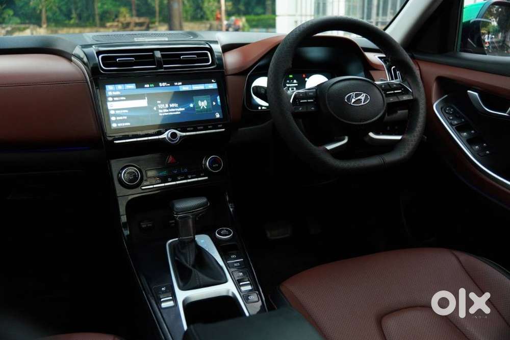 Hyundai Alcazar 1.5 Tdct Signature (o) 7s Petrol, 2024, Petrol
