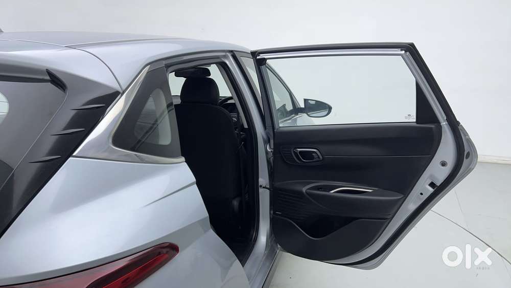 Hyundai New I20 1.2 Asta (o) Ivt, 2023, Petrol