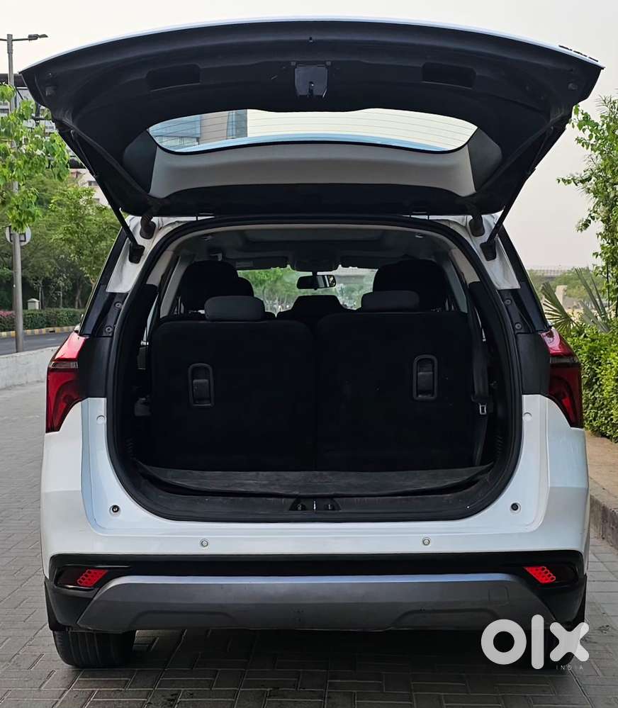 Mahindra Xuv700 2.2 Ax 5 Diesel Mt 7 Str, 2023, Diesel