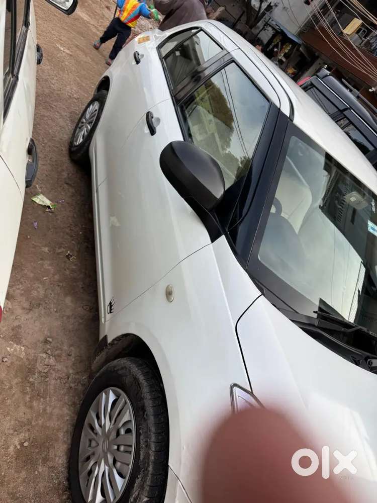 Maruti Suzuki Dzire 2022 Petrol Well Maintained