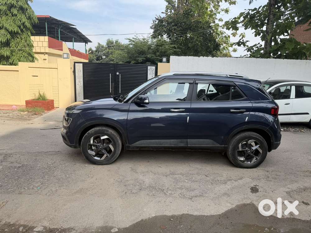 Hyundai Venue 1.0 Sx Turbo Dct, 2022, Petrol