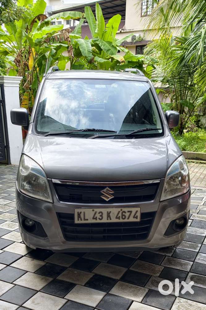 Maruti Suzuki Wagon R 1.0 Vxi Amt, 2017, Petrol