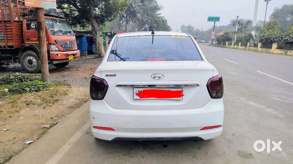 Hyundai Xcent 2016 Diesel 123000 Km Driven