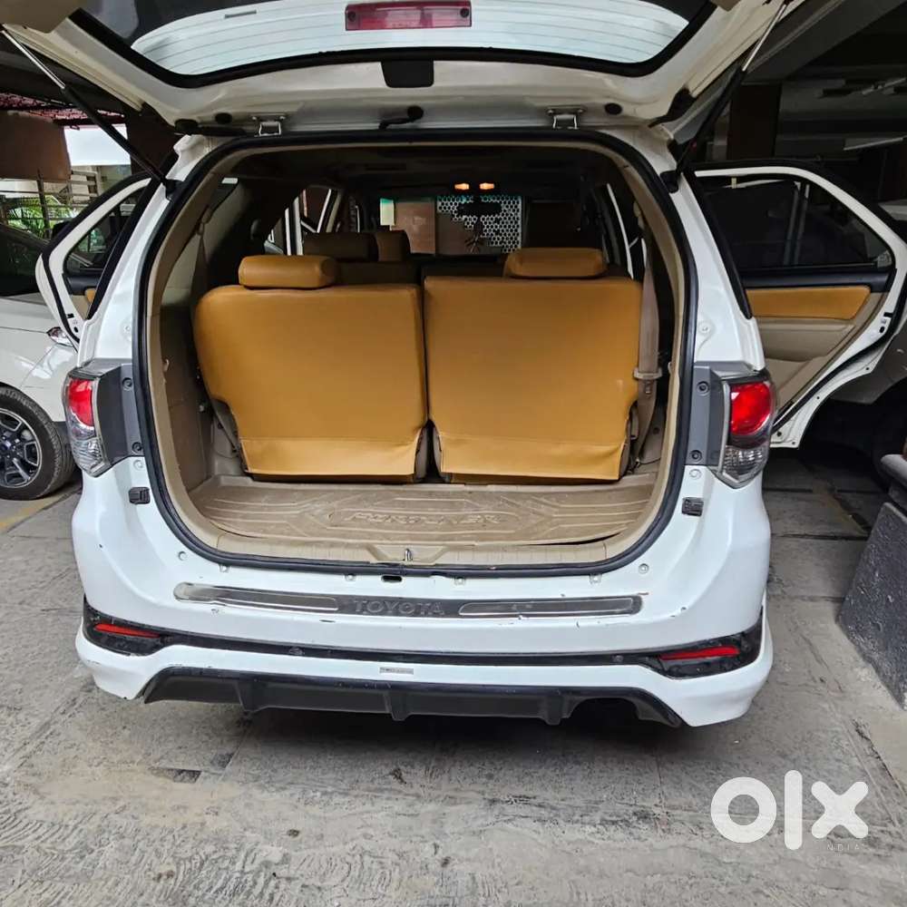 Toyota Fortuner 2016