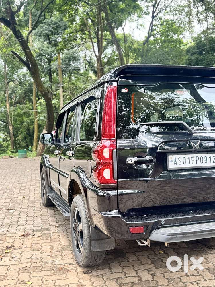 Mahindra Scorpio Classic 2.2 S 11 Mt 7 Str, 2023, Diesel