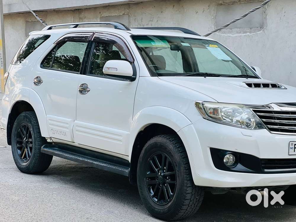 Toyota Fortuner 4x2 At 2.8 Diesel, 2012, Diesel