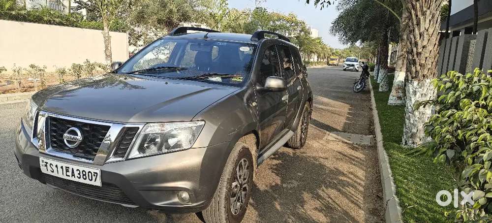 Car Nissan Terrano 2014