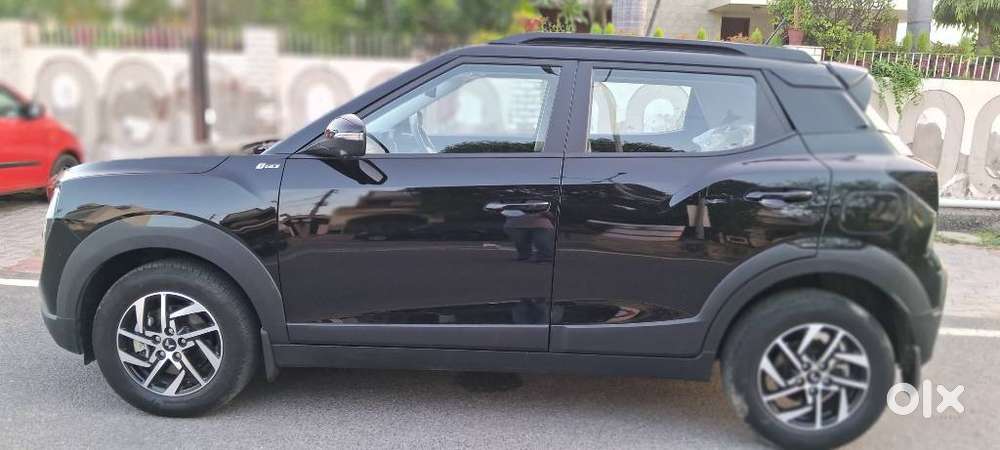 Mahindra Xuv 3xo Ax5 Ds Mt, 2025, Petrol