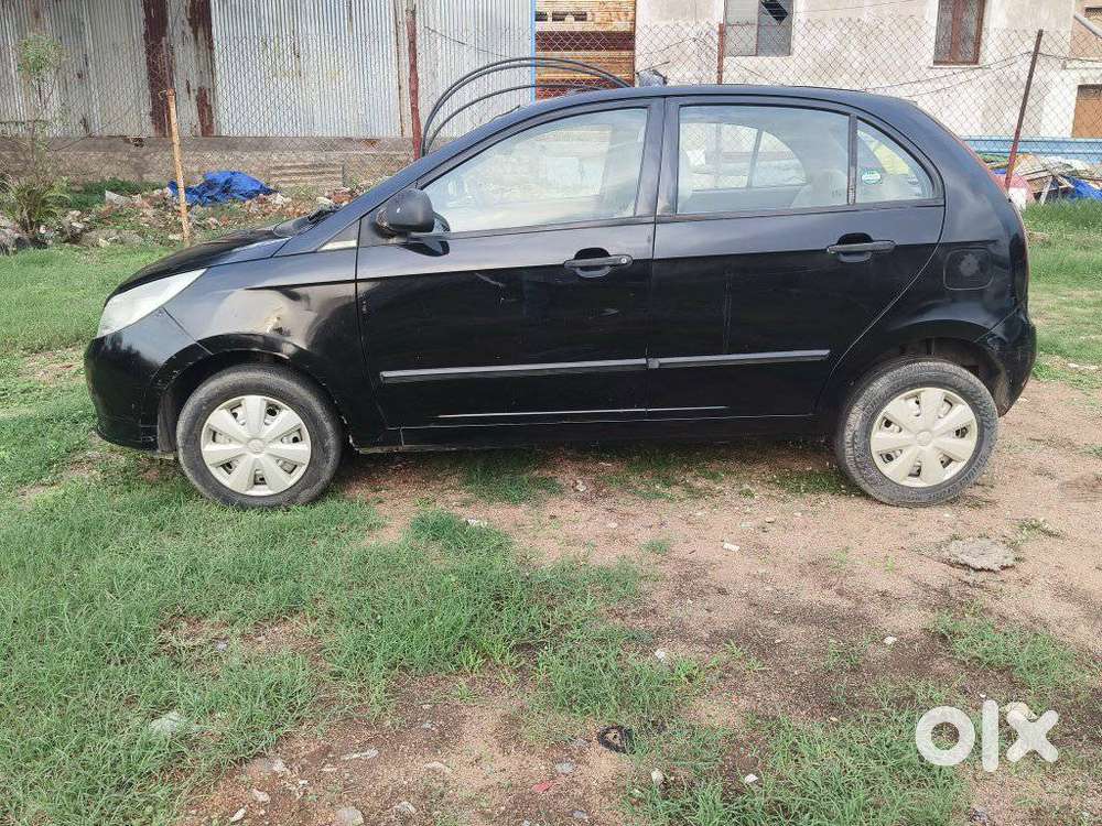 Tata Indica Vista Aqua 1.3 Quadrajet (abs), 2009, Diesel