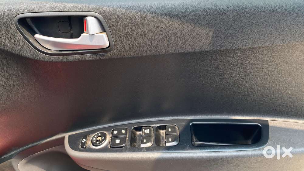 Hyundai Grand I10 1.2 Kappa Sportz Dual Tone, 2019, Petrol