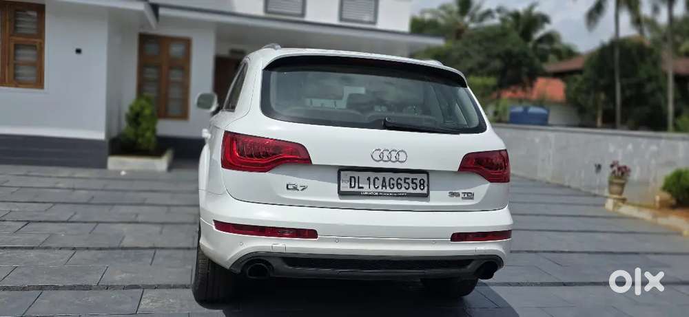 Audi Q7 2015 Diesel Automatic 70000 Km Driven
