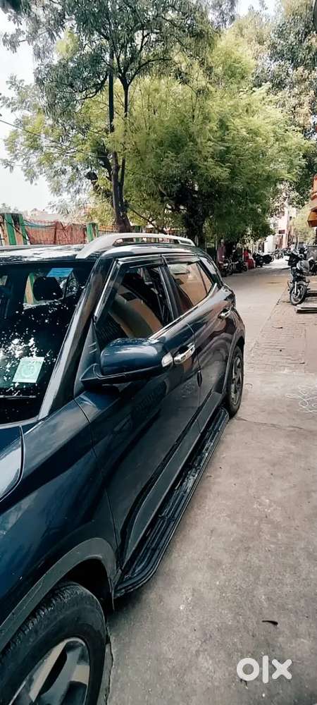 Hyundai Venue 2019 Petrol Well Maintained