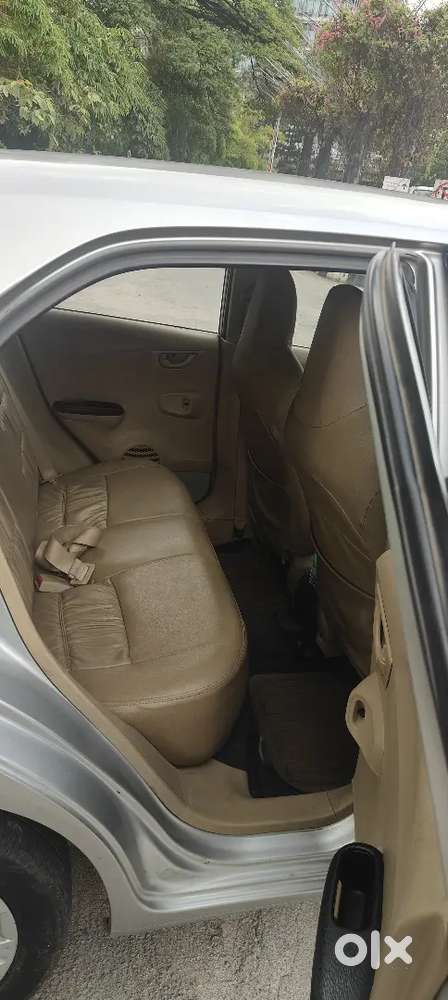 Honda Brio Mt 2014