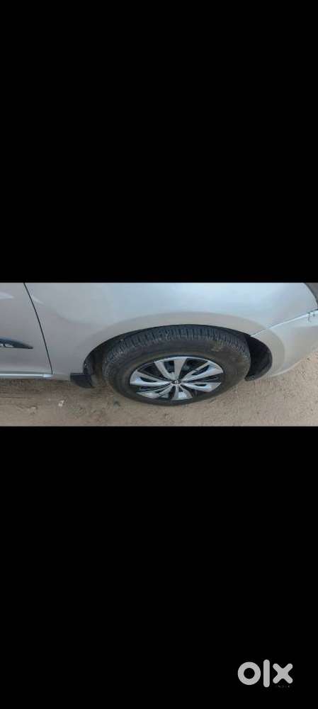 Maruti Suzuki Swift Dzire Vdi (o), 2016, Diesel