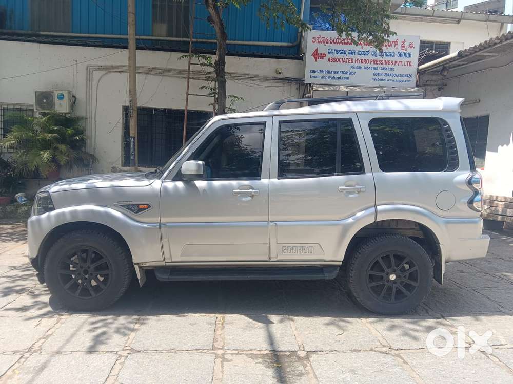Mahindra Scorpio S4, 2017, Diesel