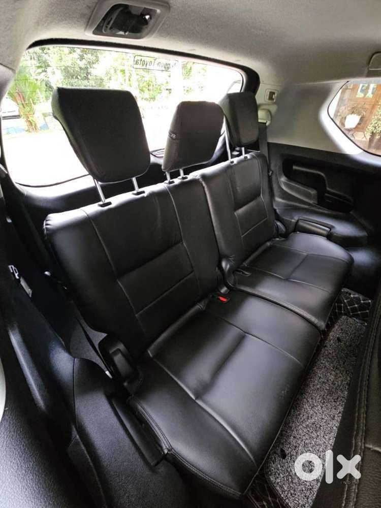 Toyota Innova Crysta 2.8 Gx At, 2017, Diesel