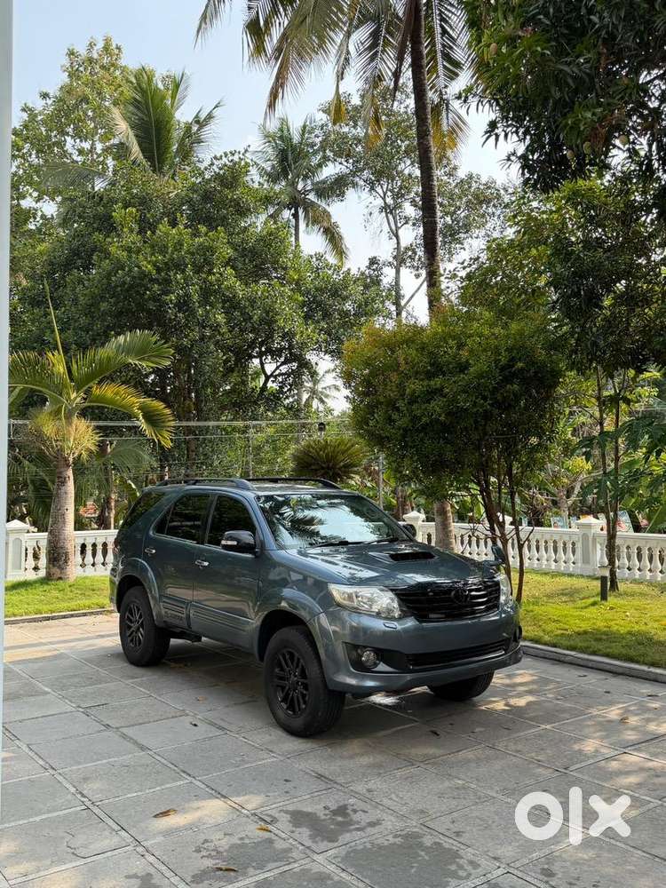 Toyota Fortuner 2012 Diesel Well Maintained