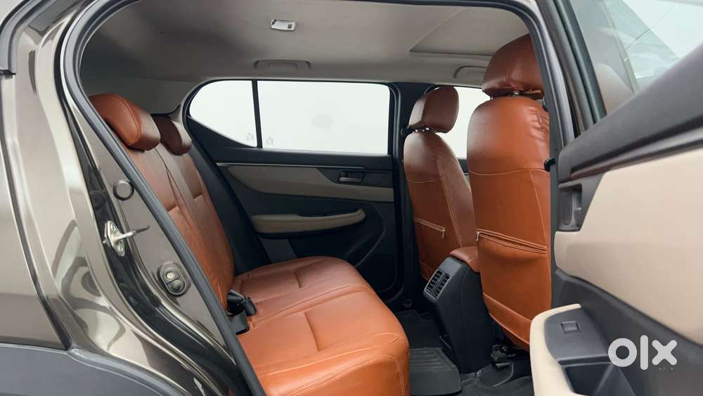 Honda Elevate Vx Mt, 2023, Petrol