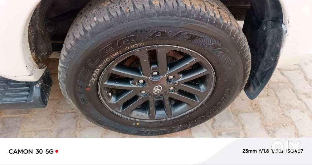 Toyota Fortuner 2015 Diesel Well Maintained