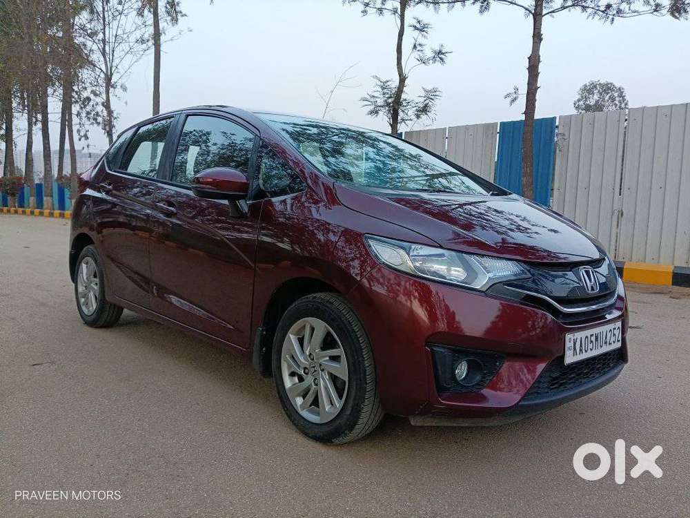 Honda Jazz V Automatic, 2016, Petrol