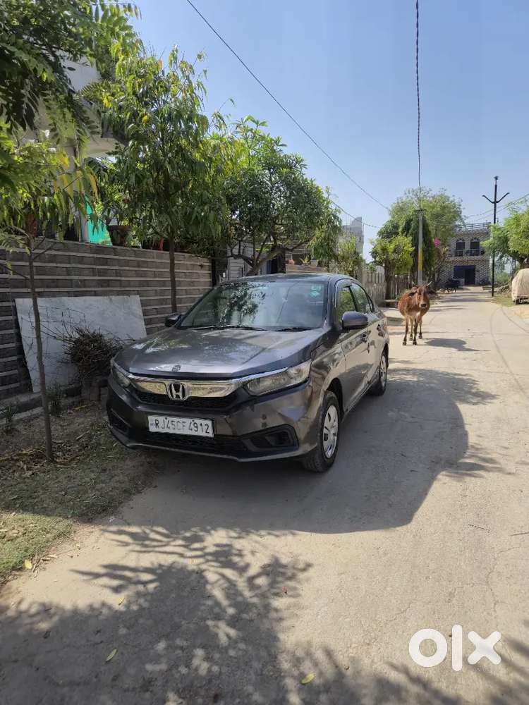 Honda Amaze 2018 Petrol Or Cng Well Maintained