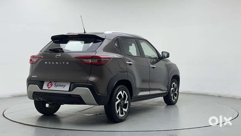 Nissan Magnite Xv Turbo, 2022, Petrol