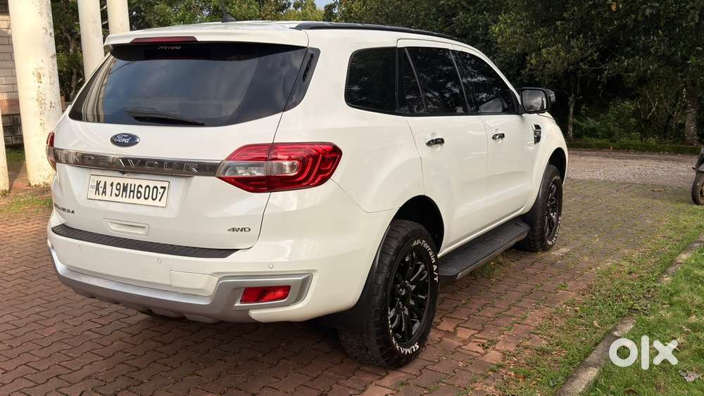 Ford Endeavour Diesel 2017
