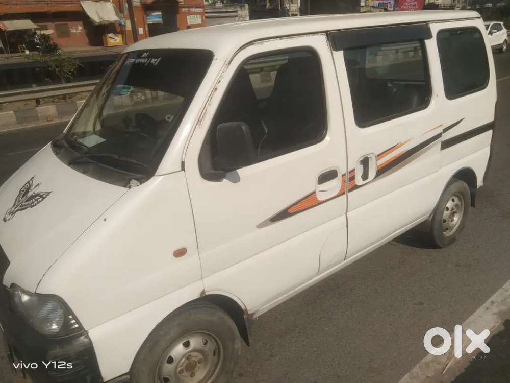 Maruti Suzuki Eeco 2017 Cng & Hybrids Well Maintained