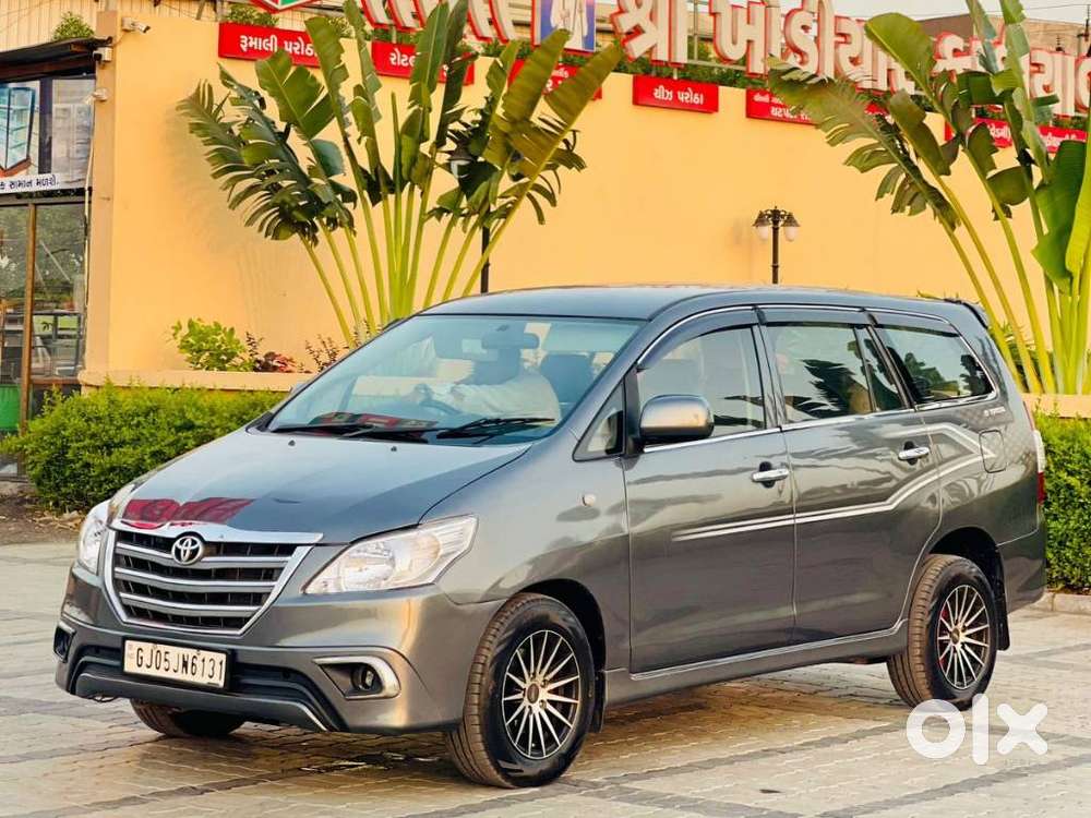 Toyota Innova 2.5 G (diesel) 8 Seater, 2016, Diesel