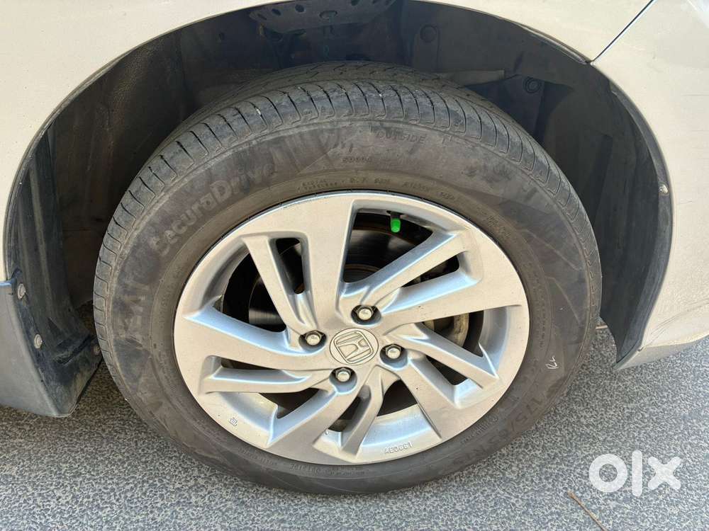 Honda Jazz 1.2 V I Vtec Privilege, 2022, Petrol