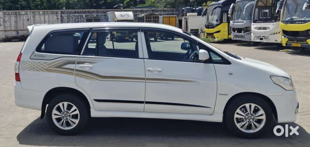 Toyota Innova 2.5 Gx 7 Seater Bs Iv, 2015, Diesel