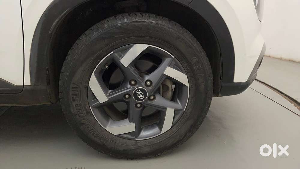 Hyundai Venue Sx Plus Turbo Dct, 2022, Petrol