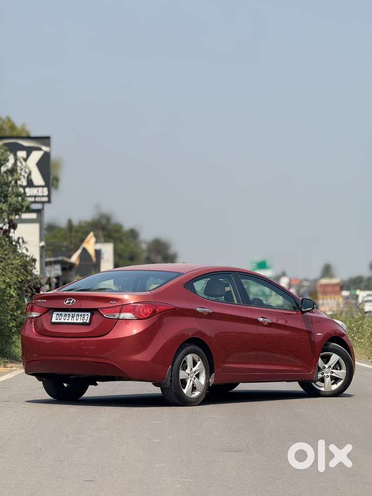 Hyundai Elantra Vtvt Sx At, 2013, Petrol
