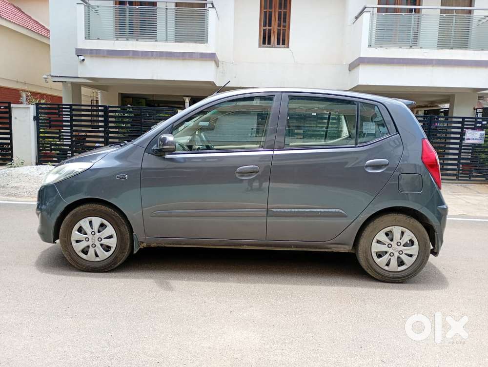 Hyundai i10 Magna Automatic, 2011, Petrol