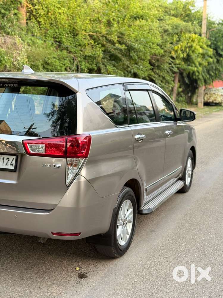 Toyota Innova Crysta 2.8 Gx At 8s, 2018, Diesel