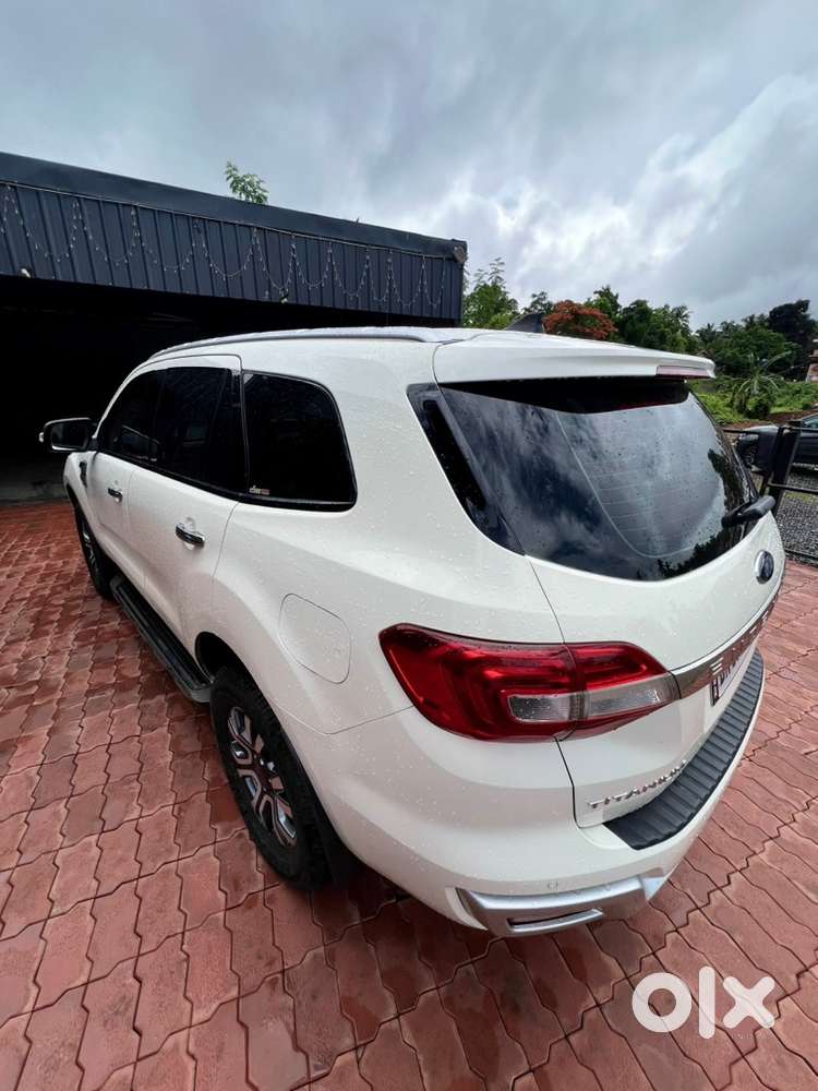 Ford Endeavour Titanium Plus Diesel